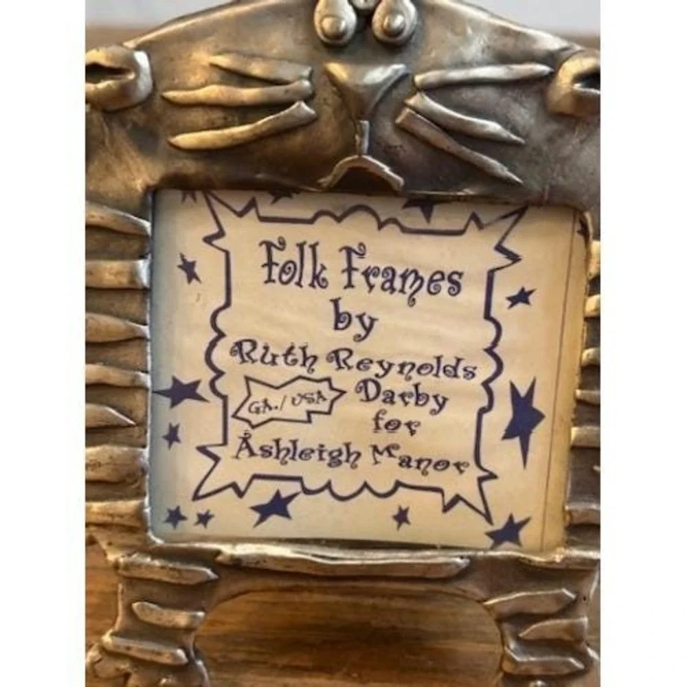 Vtg Ashleigh Manor Pewter Cat Picture Frame Ruth Reynolds Darby Folk Frames 1996